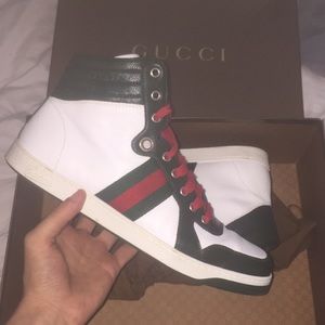 SOLD Men’s Gucci shoes